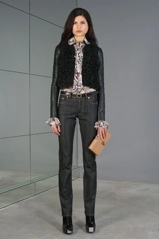 Look 15